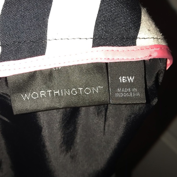 Black and cream striped pencil skirt - Picture 2 of 2